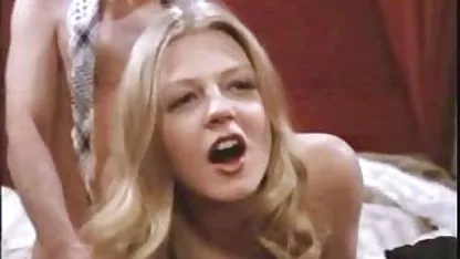 Cewek Rusia Busty indo you porn memuaskan dirinya sendiri