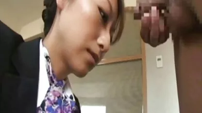 Sexy Karine menggerakkan baut lurus ke xxlx indonesia pantat yang ketat