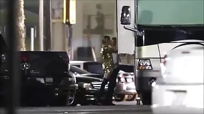 Kecantikan trans meniup pelacur muda porn terbaru indo