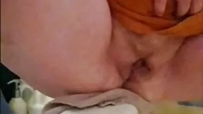 Seorang pria mengatur casting yang menarik di porn sex indo kamar hotel