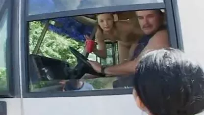 Botak bergegas bertato uporn indo upskirt