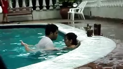 Pelacur Rusia terampil bekerja pada kamera japanese porn indo tersembunyi