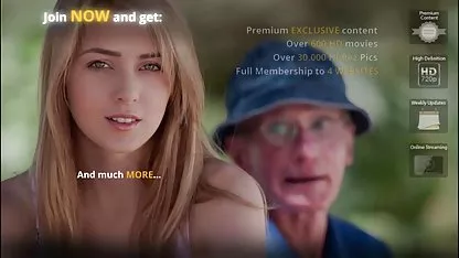 Perempuan Rusia, Varvara, meniduri dirinya 3gp video porn indo sendiri dengan kontol karet di pagi hari