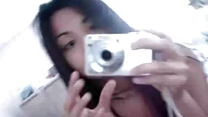 Mulatto video xxx indo dengan pantat besar duduk pus di wajah ceweknya