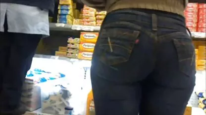 Guru berambut merah menggoda video xx artis indonesia seorang siswa muda