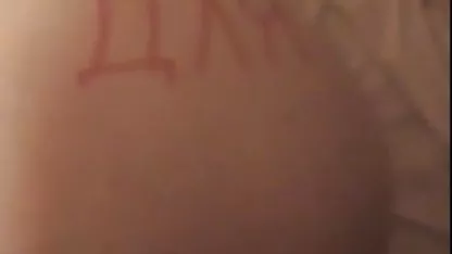 Gadis itu menjilat mande tua seorang wanita tua video sex indonesia artis